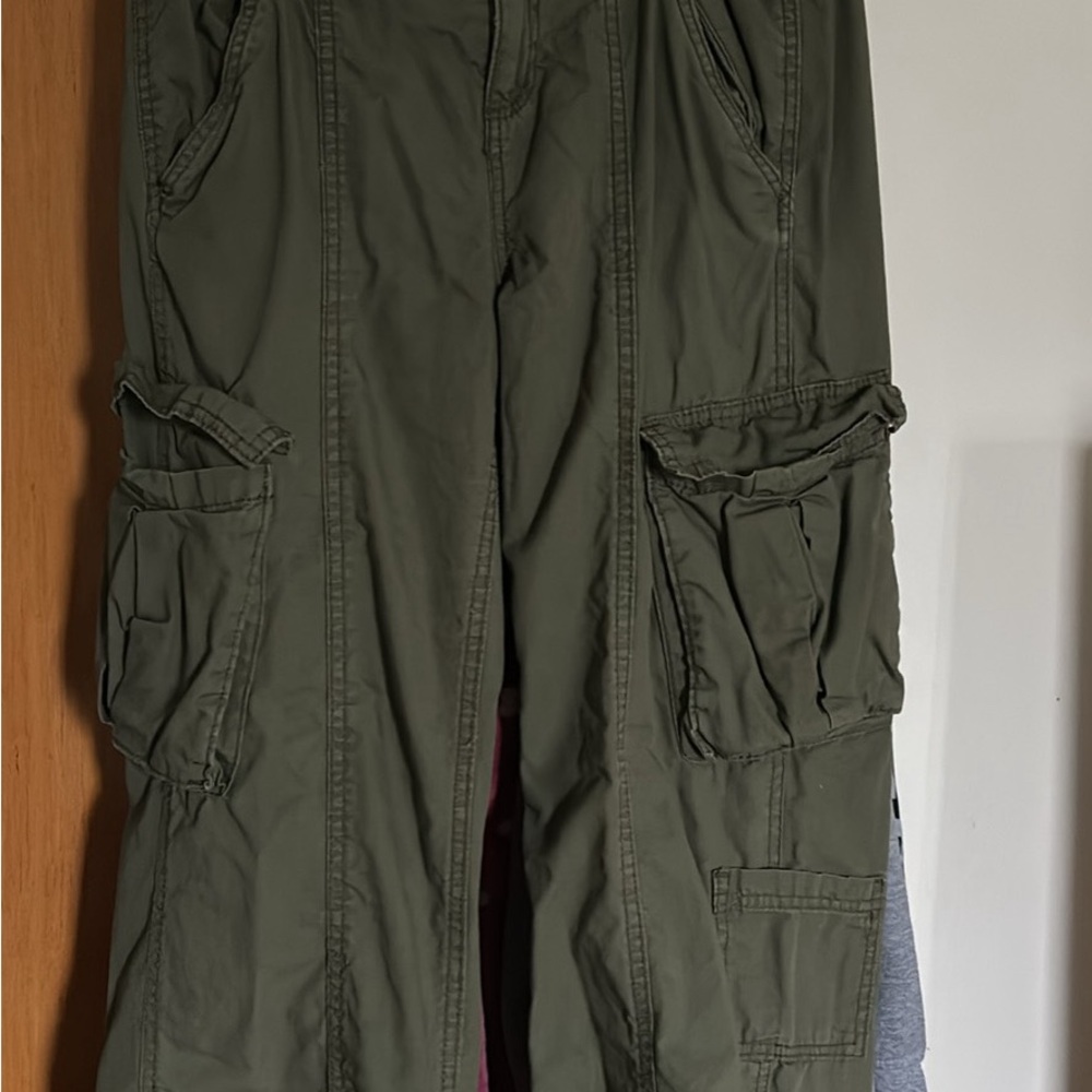 H&M Olive Cargo Pants